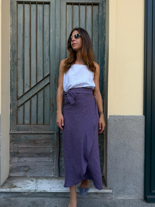 Top Filomena in lino a righe bianche e azzurre