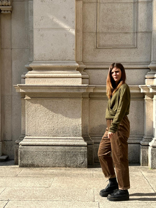 Pantaloni Asia in velluto cammello