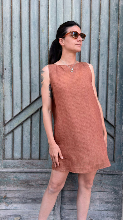 Abito Emilia in lino color terracotta