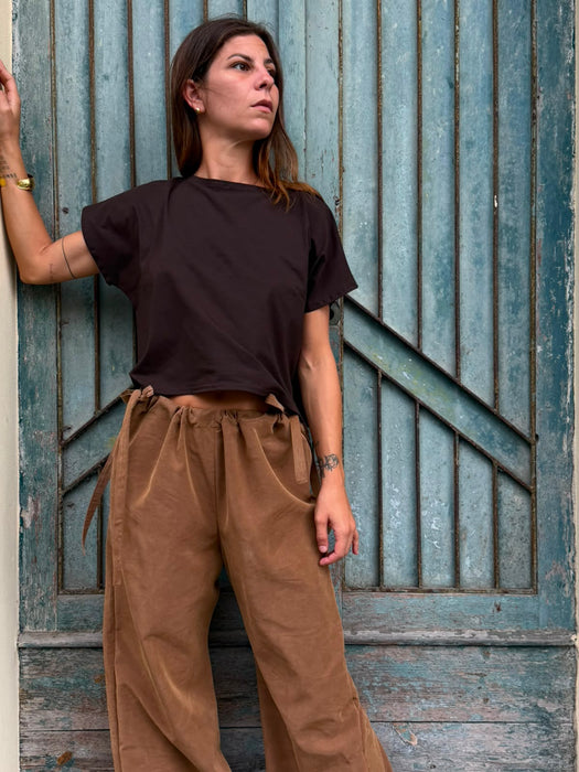 T-shirt Scatoletta color marrone