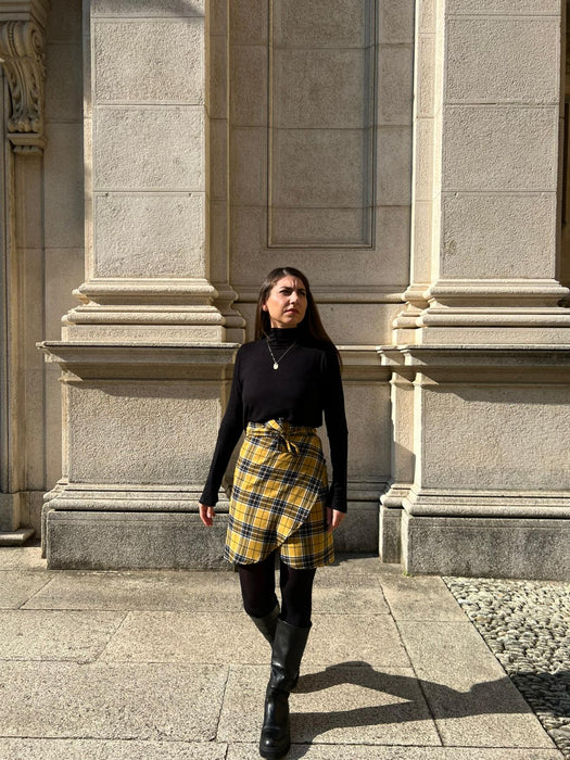 Gonna Matilda corta in lana tartan gialla