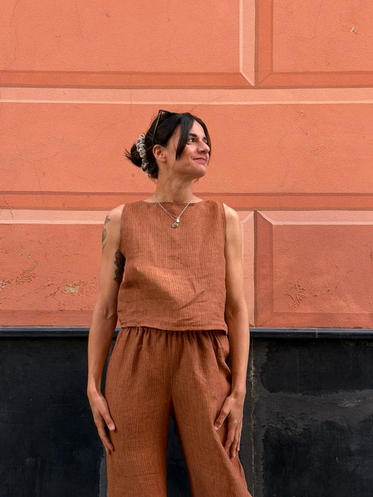 Top Emilia in lino color terracotta