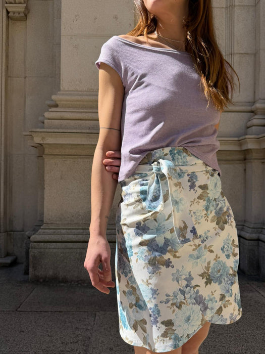 Gonna Matilda in gabardine a fiori azzurri