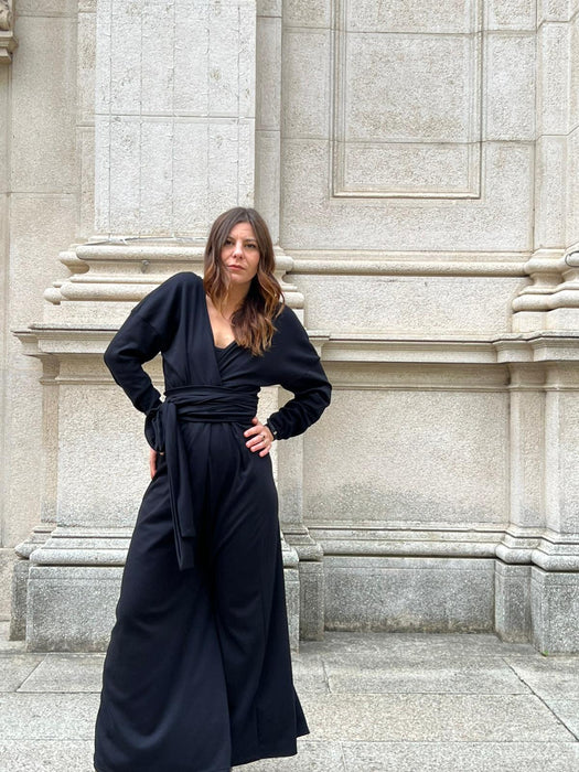 Tuta Magda a  manica lunga nera