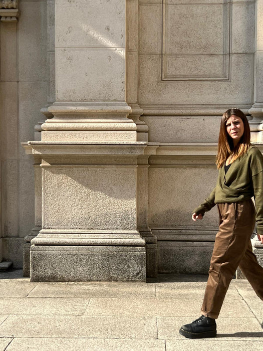 Pantaloni Asia in velluto cammello