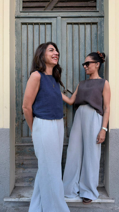 Top Emilia in lino blu scuro