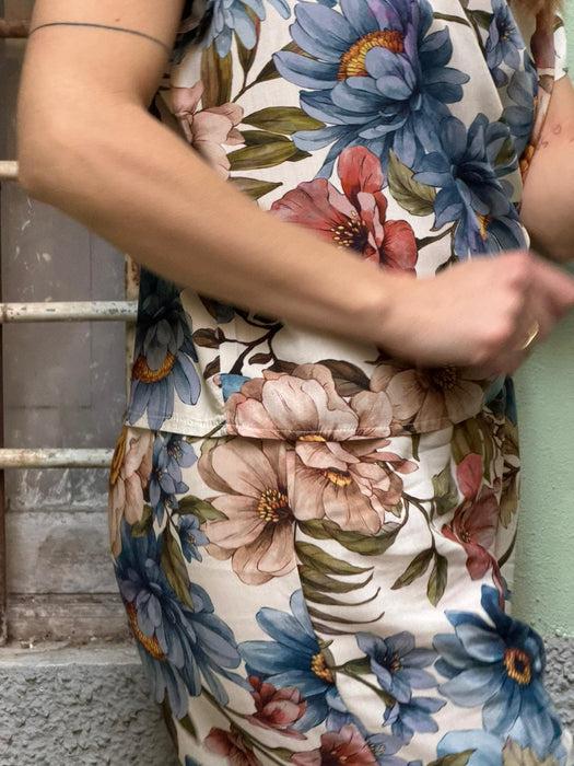 T-shirt Scatoletta in viscosa a fiori