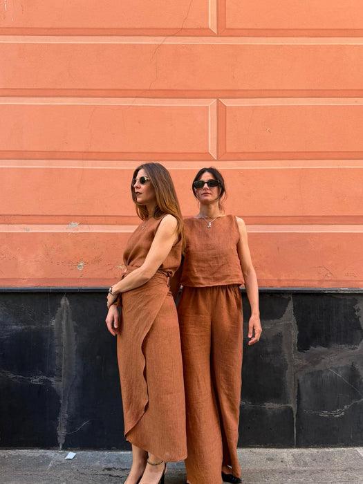 Top Emilia in lino color terracotta
