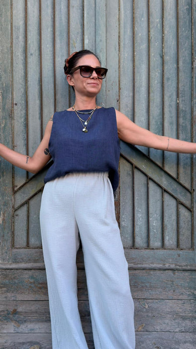 Top Emilia in lino blu scuro