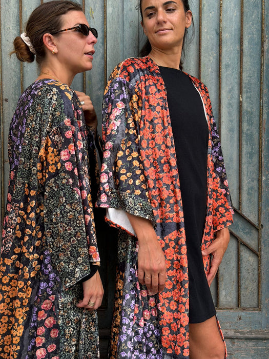 Kimono in velluto in fantasia a fiori