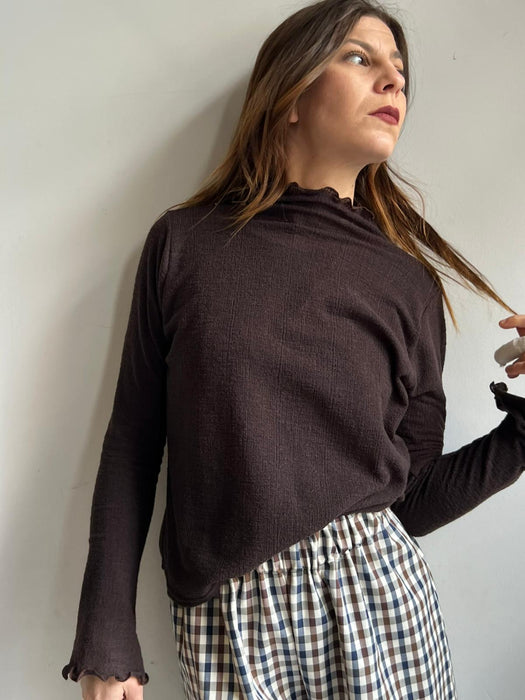 Maglia Nicole in lana sottile marrone