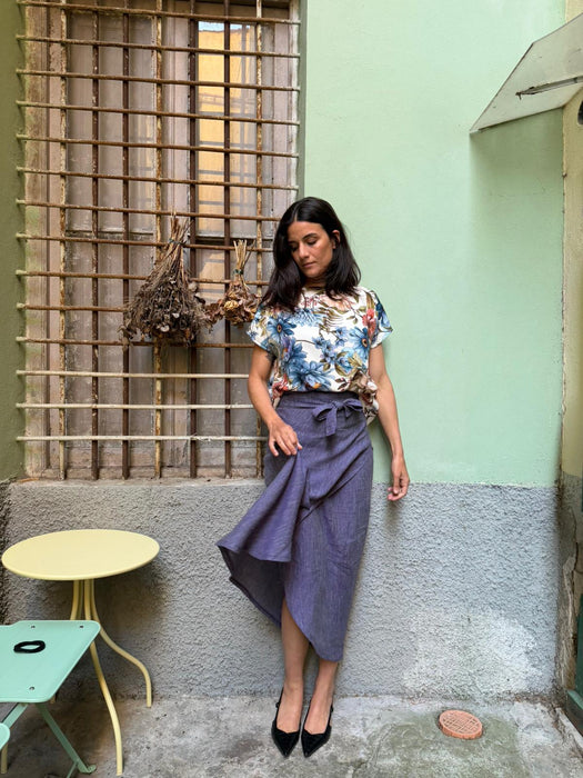 T-shirt Scatoletta in viscosa a fiori