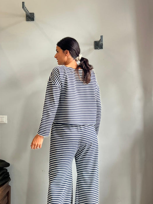 Pantaloni Mia a righe blu e bianche