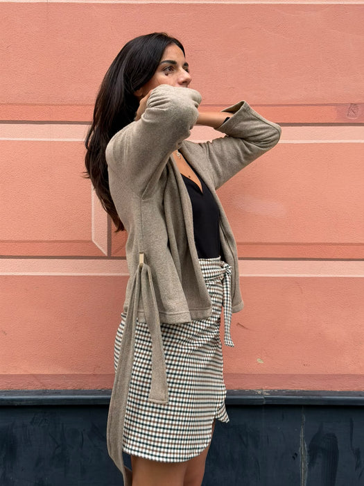 Gonna Matilda corta in twill di lana verde/tabacco/avorio