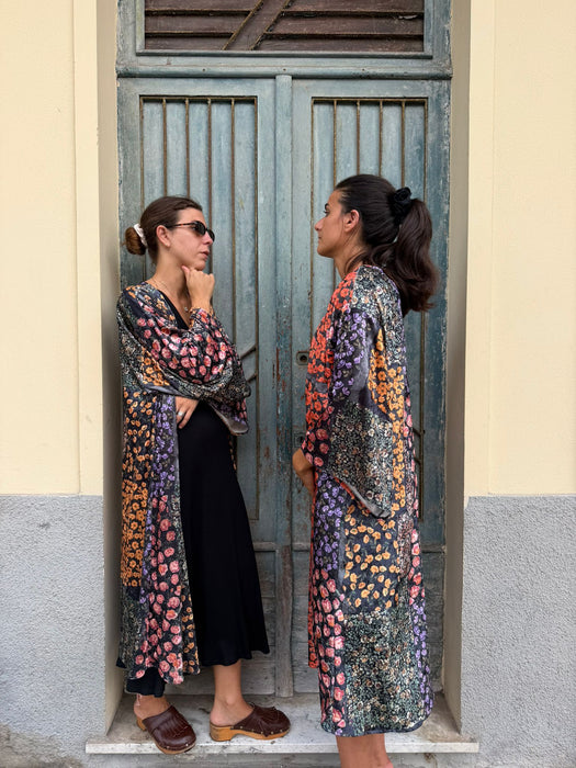 Kimono in velluto in fantasia a fiori