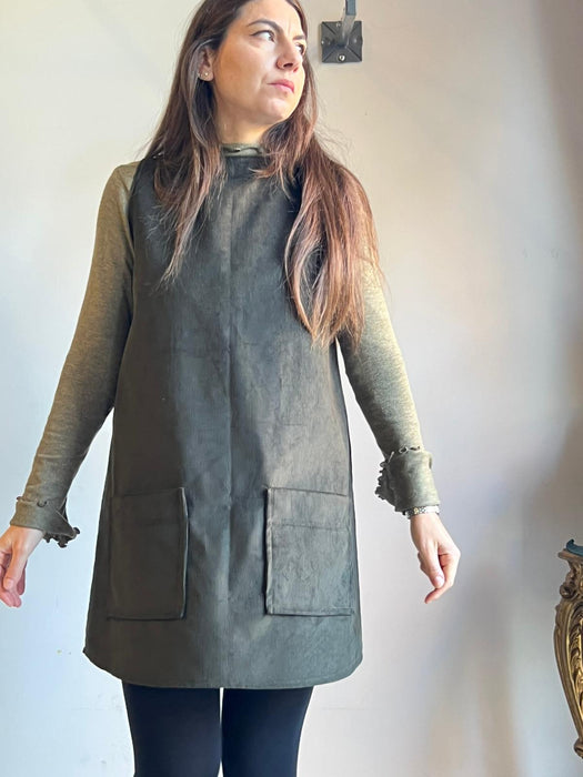 Abito Emilia con tasche in velluto verdone