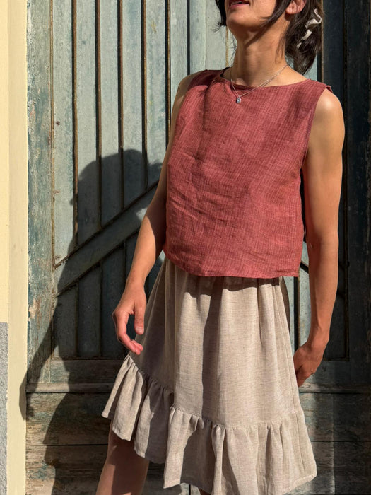 Top Emilia in lino color lampone