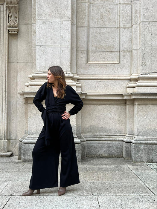 Tuta Magda a  manica lunga nera