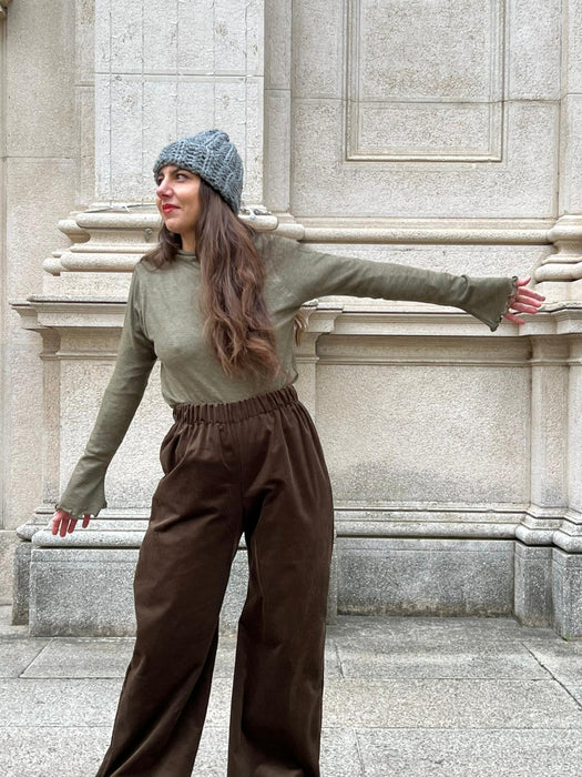 Pantaloni Mia in velluto marrone tabacco