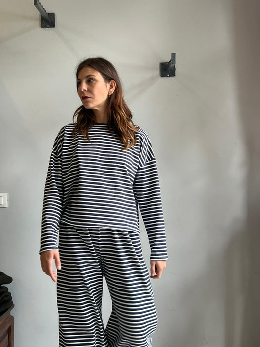 Pantaloni Mia a righe blu e bianche