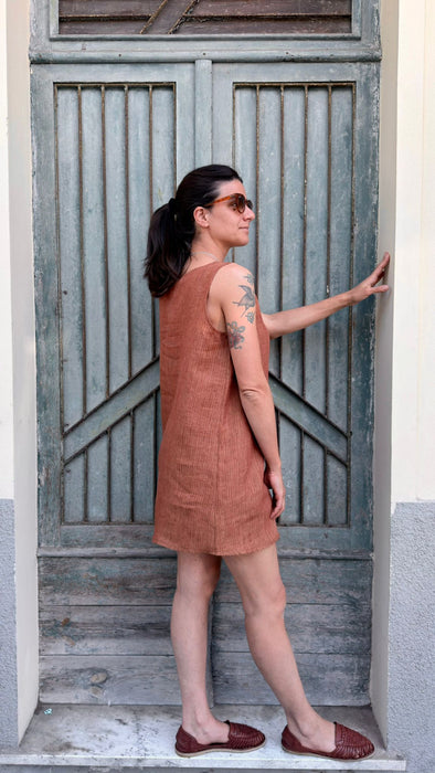 Abito Emilia in lino color terracotta