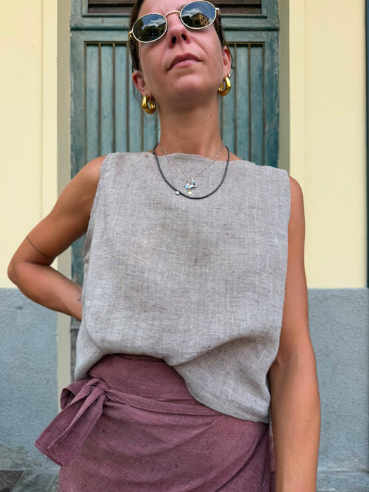 Top Emilia in lino caffellatte