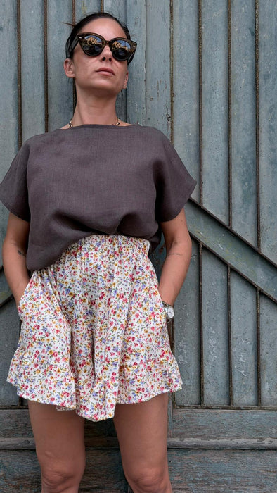 T-shirt Scatoletta in lino marrone testa di moro