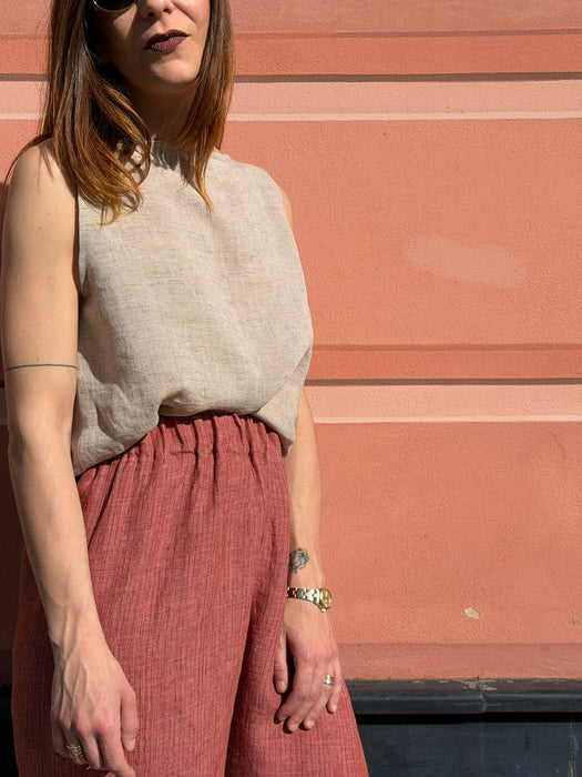 Top Emilia in lino color sabbia