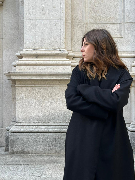 Capospalla Diletta in lana nera