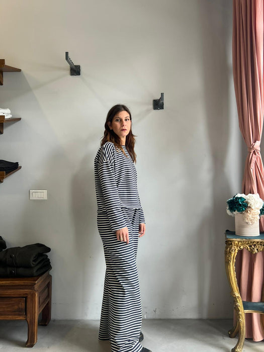 Pantaloni Mia a righe blu e bianche