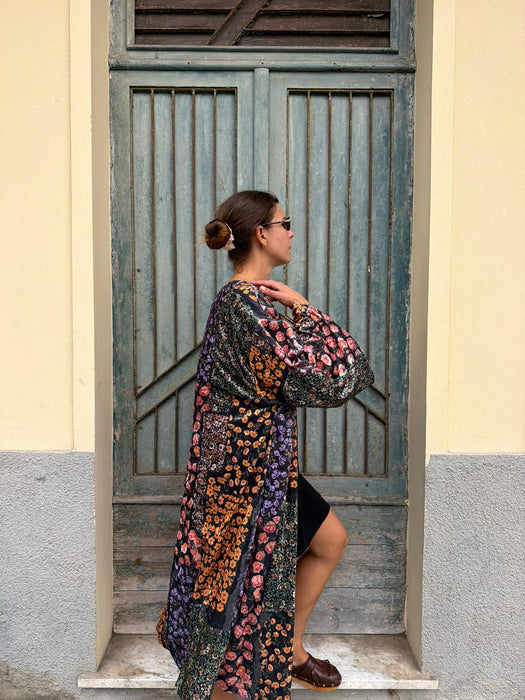 Kimono in velluto in fantasia a fiori