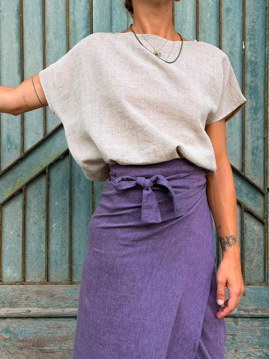 T-shirt Scatoletta in lino sabbia