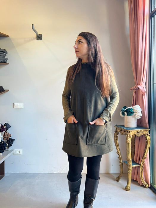 Abito Emilia con tasche in velluto verdone