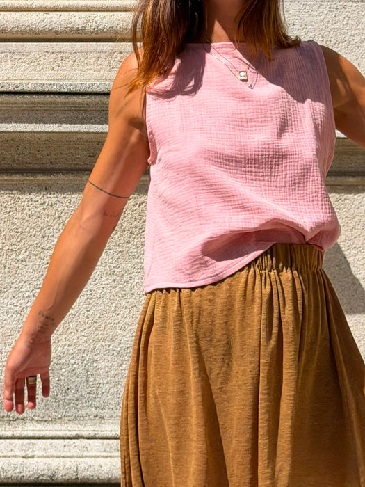 Top Emilia in mussola rosa chiaro