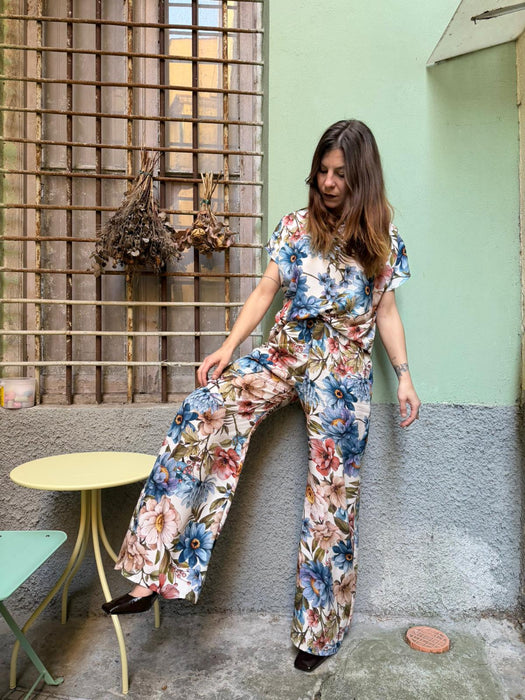 T-shirt Scatoletta in viscosa a fiori