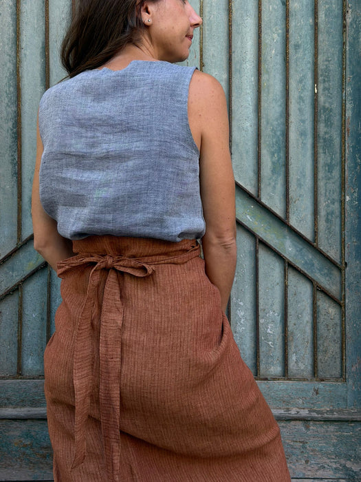 Top Emilia in lino azzurro jeans
