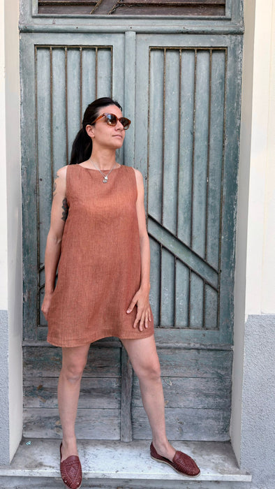 Abito Emilia in lino color terracotta