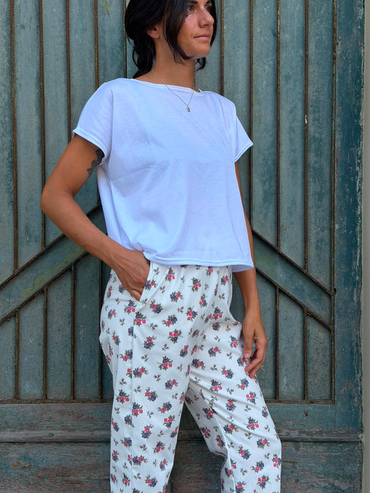 Pantaloni Asia a fiorellini