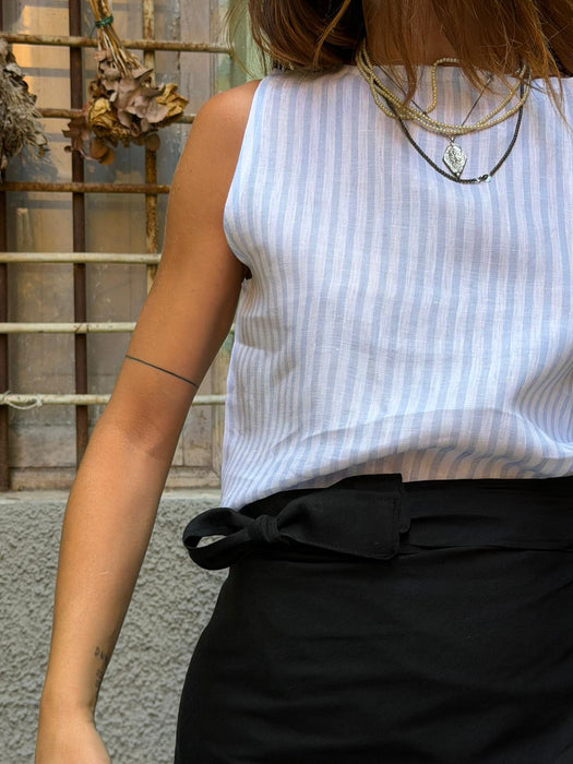Top Emilia a righe bianche e azzurre