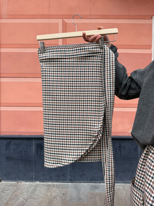 Gonna Matilda corta in twill di lana verde/tabacco/avorio