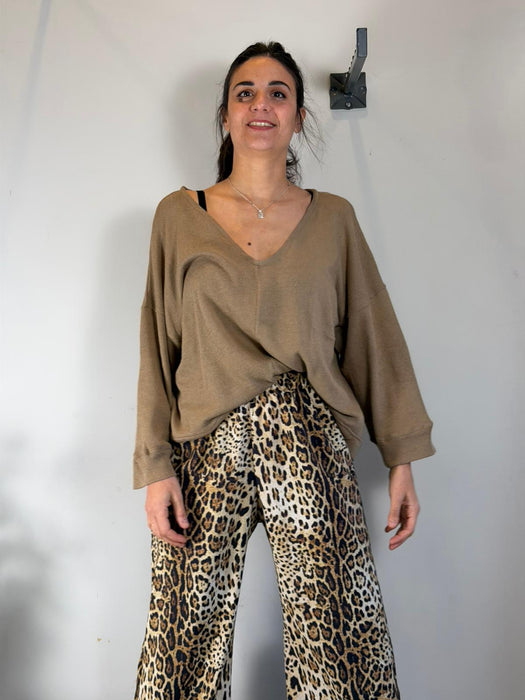 Pantaloni Mia in viscosa leopardata