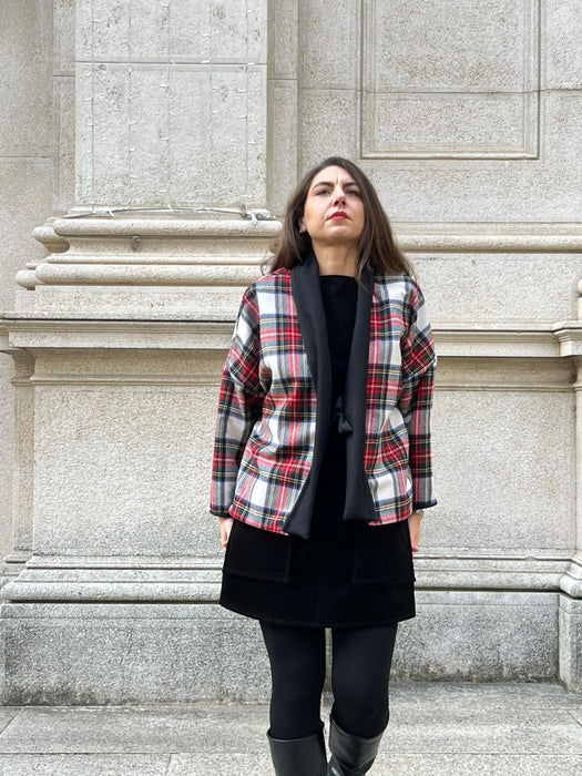 Giacca kimono double face in lana nere e tartan