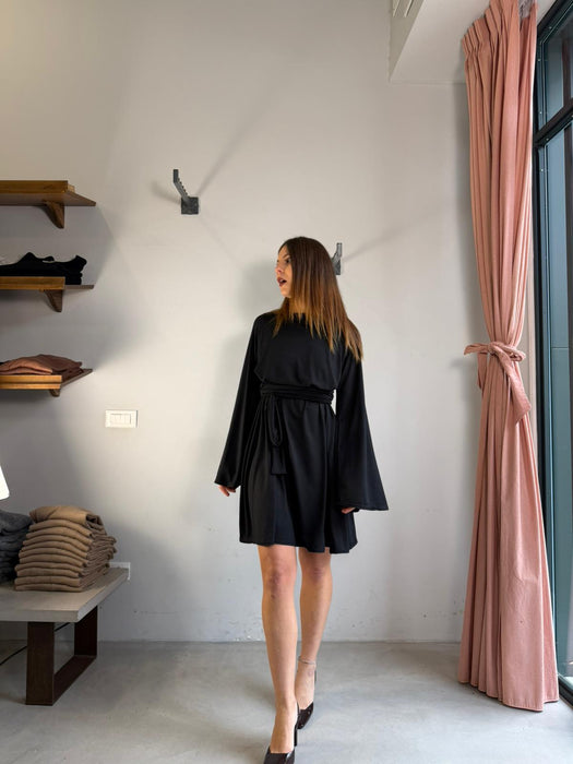 Abito Osvaldo corto nero