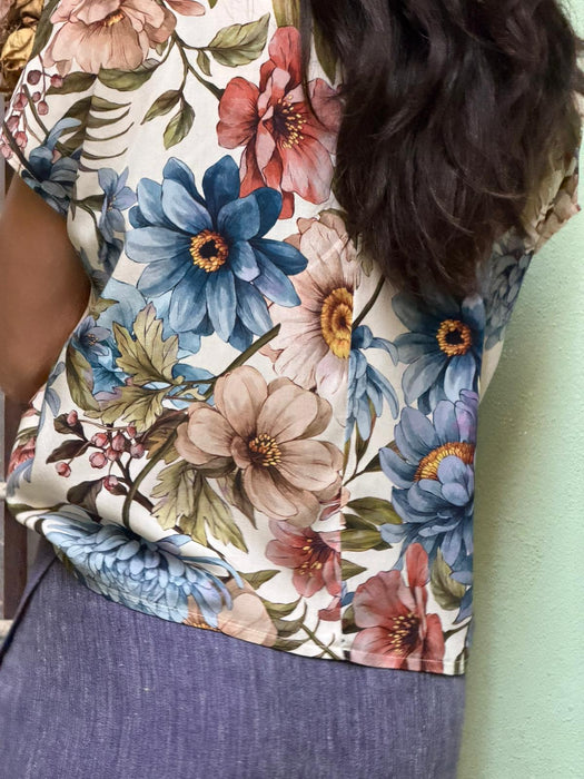 T-shirt Scatoletta in viscosa a fiori