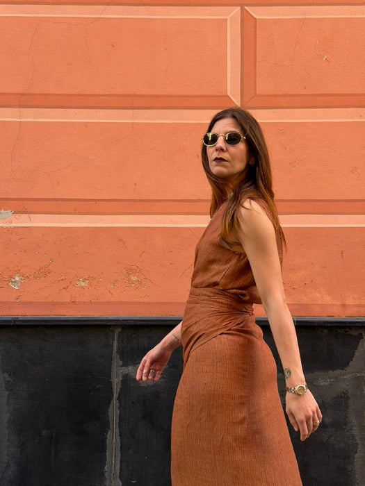 Top Emilia in lino color terracotta