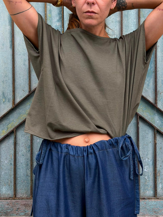 T-shirt Scatoletta verde oliva