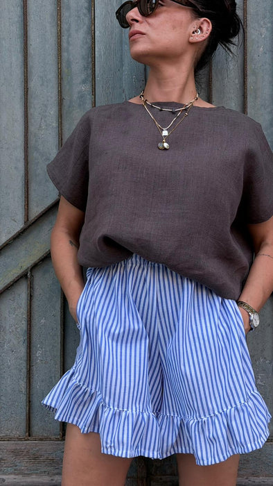 T-shirt Scatoletta in lino marrone testa di moro