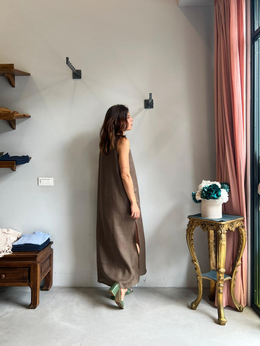 Abito Emilia lungo in lino marrone chiaro