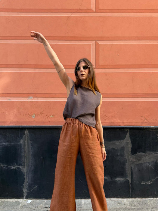 Pantaloni Mia in lino color terracotta