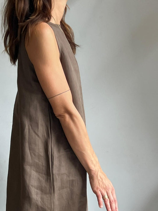 Abito Emilia lungo in lino marrone chiaro